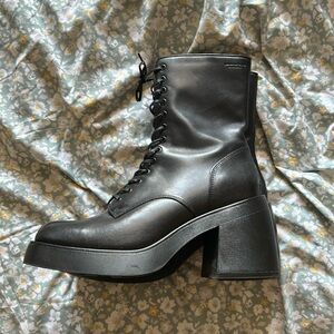 Vagabond Brooke Lace Booties